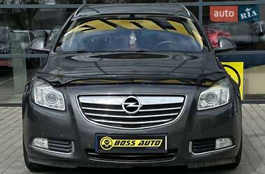 Универсал Opel Insignia 2011 в 