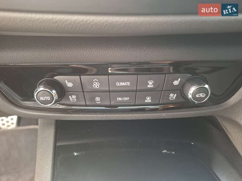 Ліфтбек Opel Insignia 2019 в Черкасах