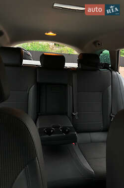 Универсал Opel Insignia 2010 в 