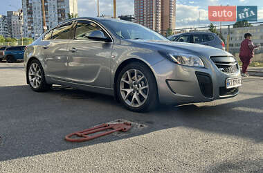 Седан Opel Insignia 2012 в 