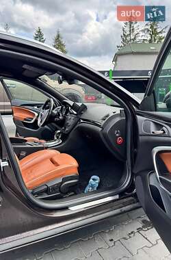 Універсал Opel Insignia 2011 в 