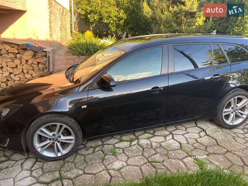 Універсал Opel Insignia 2016 в Хмельницькому