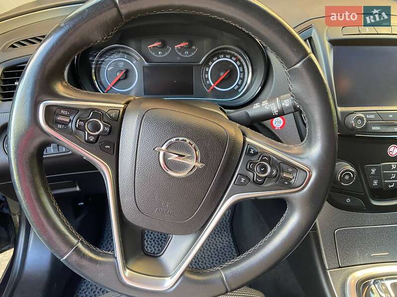 Універсал Opel Insignia 2016 в Хмельницькому