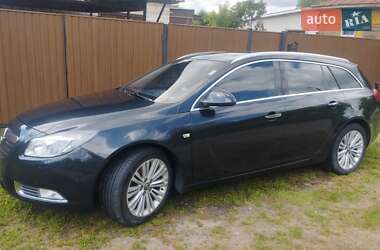 Универсал Opel Insignia 2012 в 