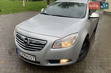Універсал Opel Insignia 2010 в 