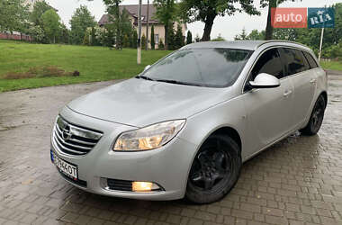 Універсал Opel Insignia 2010 в 