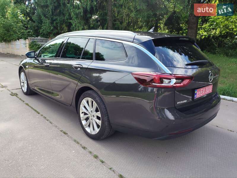 Универсал Opel Insignia 2021 в Ровно