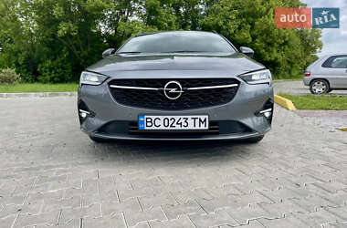 Универсал Opel Insignia 2021 в 
