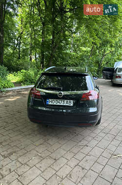 Універсал Opel Insignia 2011 в 