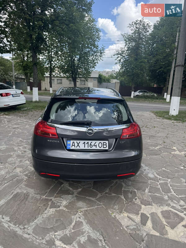 Универсал Opel Insignia 2010 в Харькове