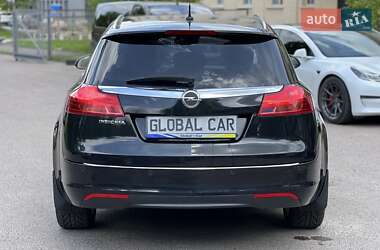 Універсал Opel Insignia 2012 в 