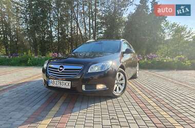 Универсал Opel Insignia 2011 в Соболевке