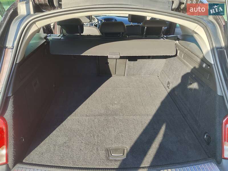 Универсал Opel Insignia 2011 в Теплике
