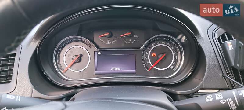 Універсал Opel Insignia 2015 в Гайвороні