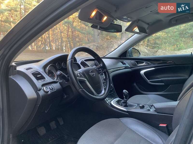 Універсал Opel Insignia 2010 в Кременчуці