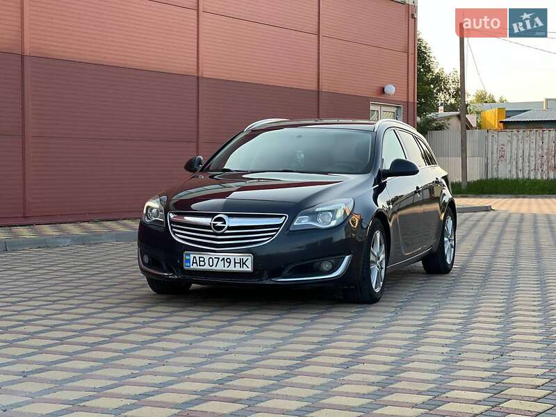 Універсал Opel Insignia 2014 в Гайсину