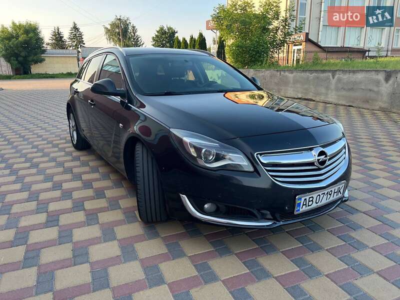 Універсал Opel Insignia 2014 в Гайсину