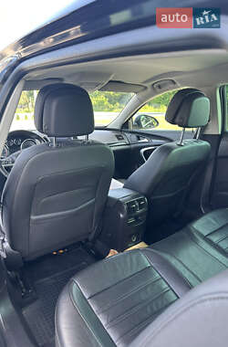 Универсал Opel Insignia 2012 в 
