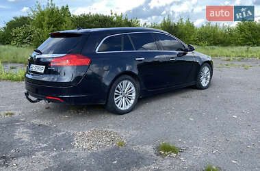 Універсал Opel Insignia 2011 в Золочеві