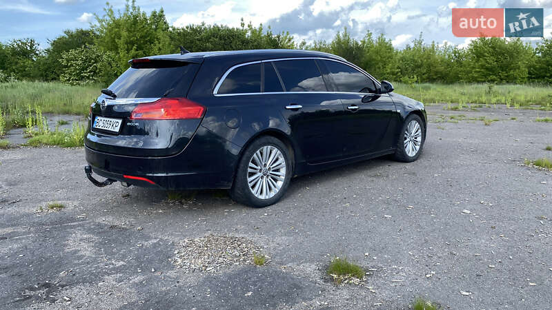 Универсал Opel Insignia 2011 в Золочеве