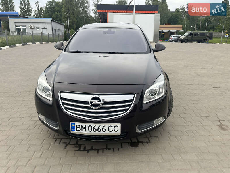 Лифтбек Opel Insignia 2011 в Сумах