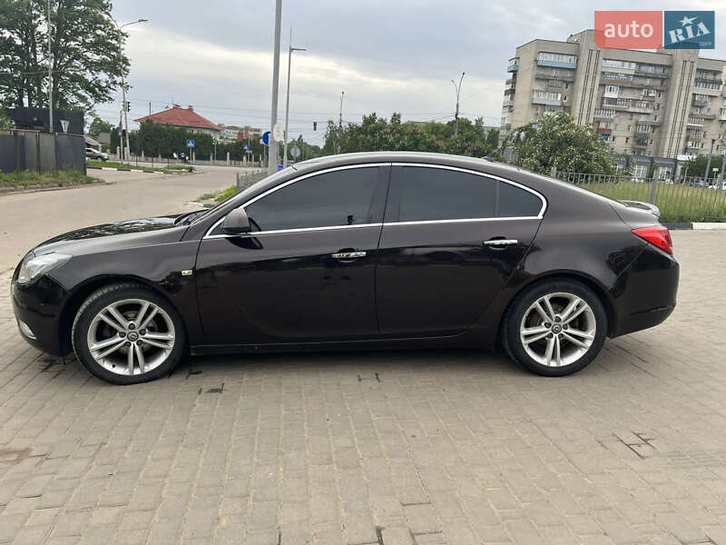 Лифтбек Opel Insignia 2011 в Сумах