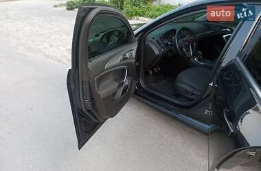 Ліфтбек Opel Insignia 2016 в 
