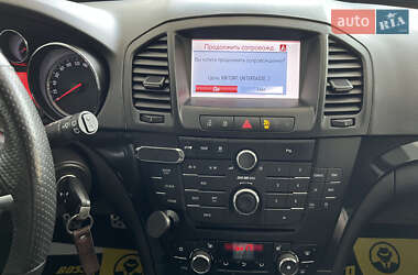 Универсал Opel Insignia 2010 в 