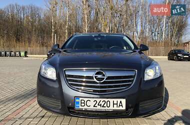 Универсал Opel Insignia 2010 в Львове
