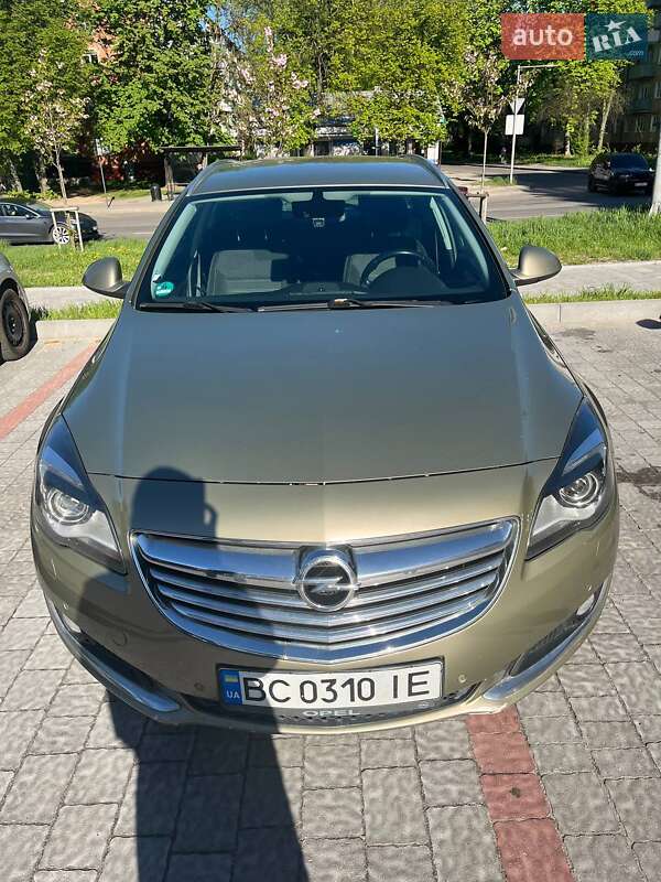 Универсал Opel Insignia 2014 в Львове