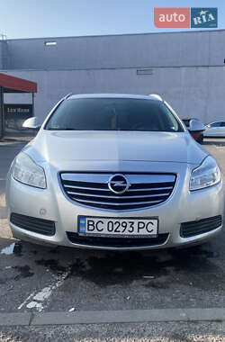 Универсал Opel Insignia 2010 в Львове