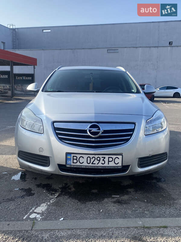 Opel Insignia 2010