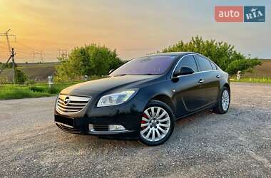 Лифтбек Opel Insignia 2012 в Тернополе