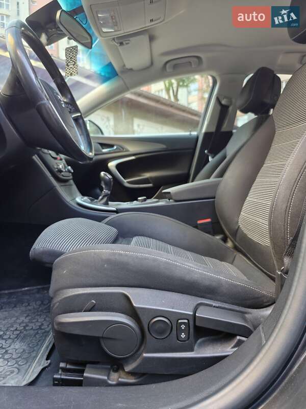 Универсал Opel Insignia 2012 в Ивано-Франковске фото 25 Универсал Opel Insignia 2012 в Ивано-Франковске