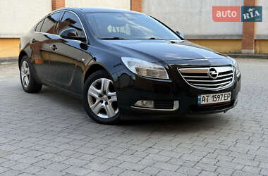 Лифтбек Opel Insignia 2010 в 