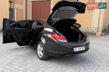 Лифтбек Opel Insignia 2010 в 