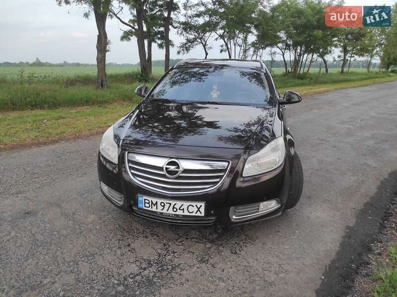 Універсал Opel Insignia 2010 в Сумах