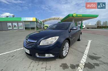 Седан Opel Insignia 2009 в 