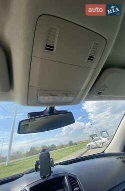 Седан Opel Insignia 2009 в 