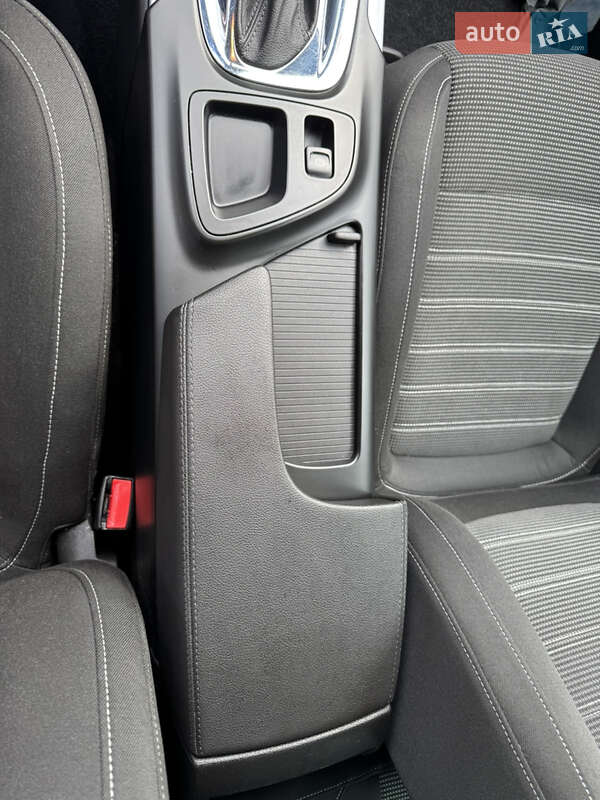 Универсал Opel Insignia 2015 в Хусте