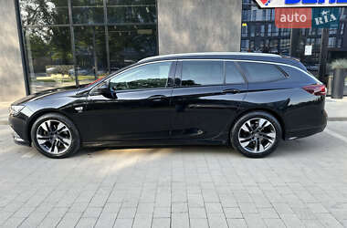 Универсал Opel Insignia 2019 в 