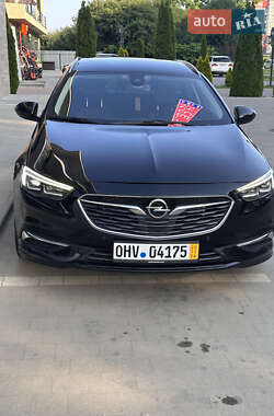 Универсал Opel Insignia 2019 в 