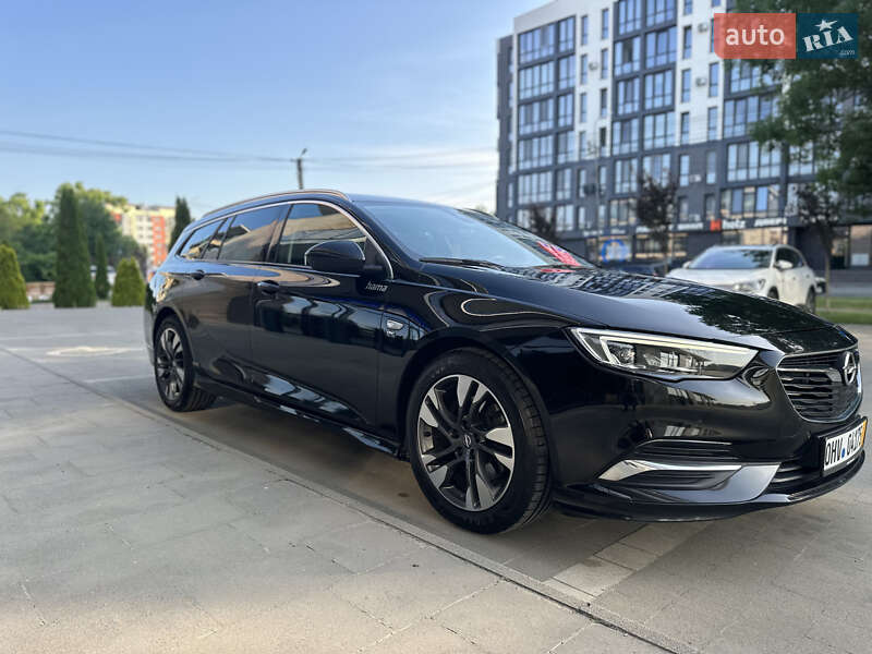 Універсал Opel Insignia 2019 в Ужгороді