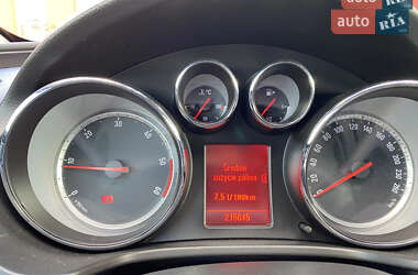 Универсал Opel Insignia 2009 в Самборе