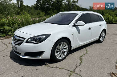 Универсал Opel Insignia 2015 в Лозовой