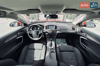 Универсал Opel Insignia 2009 в 