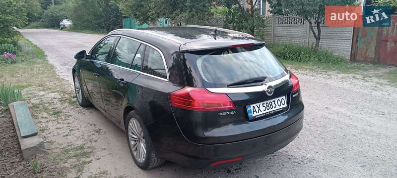 Універсал Opel Insignia 2012 в Харкові