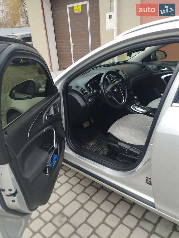 Универсал Opel Insignia 2010 в Каменец-Подольском