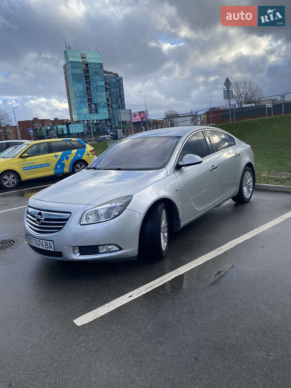 Седан Opel Insignia 2013 в Одесі