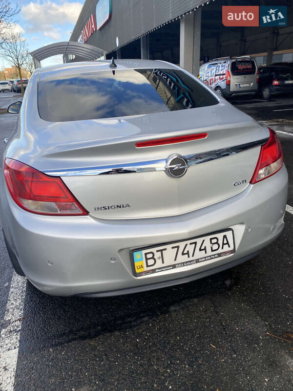 Седан Opel Insignia 2013 в Одесі